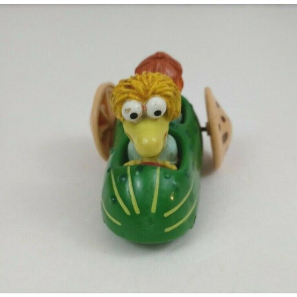 Vtg 1988 Jim Henson Fraggle Rock Boober & Wembley In Pickle Car McDonald's Toy - Picture 2 of 6